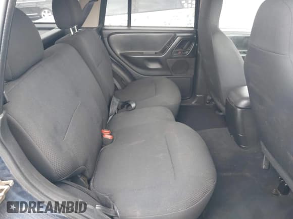 ✅ 2004 Jeep Grand Cherokee Laredo • VIN: 1J4GX48S84C133160 • Lot: 42349047. Listed on IAAI with 186,703 mi. Free auction sales archive from the USA and detailed vehicle history report at DreamBid. Image 8.