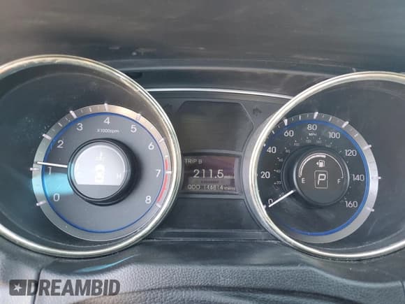 ✅ 2011 Hyundai Sonata GLS • VIN: 5NPEB4AC1BH235495 • Лот: 82110675. Опубликован ранее на Copart с пробегом 146 814 миль. Бесплатный доступ к архиву аукционных продаж из США и подробный отчёт об истории автомобиля на DreamBid. Изображение 9.