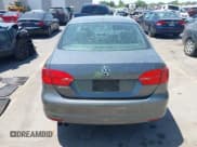 ✅ 2012 Volkswagen Jetta S • VIN: 3VW2K7AJ6CM385436 • Lot: 42506347. Wystawiony na IAAI z przebiegiem 200 332 mil. Bezpłatny archiwum sprzedaży aukcyjnych z USA i szczegółowy raport historii pojazdu na DreamBid. Zdjęcie 16.