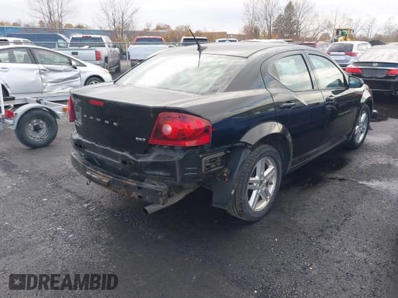 ✅ 2014 Dodge Avenger SXT • VIN: 1C3CDZCB9EN194030 • Lot: 43552751. Listed on IAAI with 116,498 mi. Free auction sales archive from the USA and detailed vehicle history report at DreamBid. Image 4.