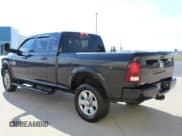 ✅ 2018 Ram 3500 Laramie • VIN: 3C63R3ML5JG164325 • Lot: 86876585. Wystawiony na Copart z przebiegiem 96 690 mil. Bezpłatny archiwum sprzedaży aukcyjnych z USA i szczegółowy raport historii pojazdu na DreamBid. Zdjęcie 4.