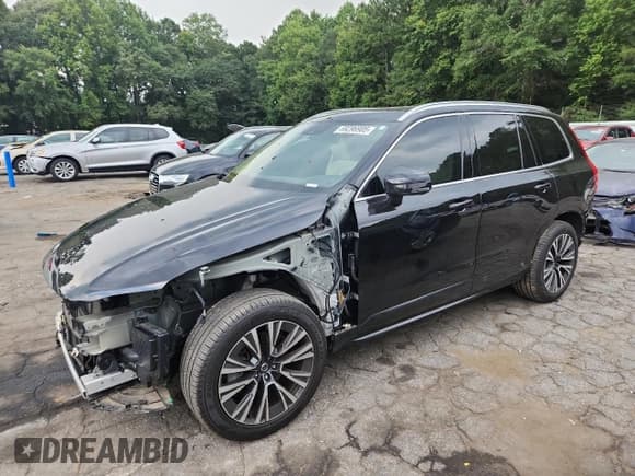 ✅ 2021 Volvo XC90 Momentum • VIN: YV4A22PK0M1718369 • Лот: 69296905. Опубликован ранее на Copart с пробегом 47 395 миль. Бесплатный доступ к архиву аукционных продаж из США и подробный отчёт об истории автомобиля на DreamBid. Изображение 1.