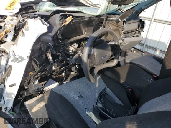 ✅ 2024 Ford F-250 • VIN: 1FT8X2BN6REC41371 • Lot: 54431135. Listed on Copart with Not provided. Free auction sales archive from the USA and detailed vehicle history report at DreamBid. Image 8.