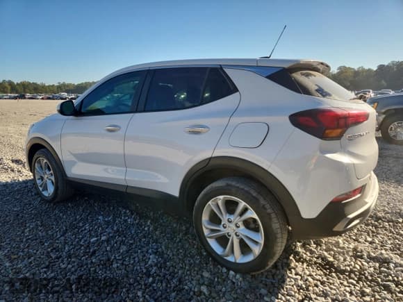 ✅ 2020 Buick Encore GX Preferred • VIN: KL4MMCSL5LB103075 • Lot: 86268295. Wystawiony na Copart z przebiegiem 104 285 mil. Bezpłatny archiwum sprzedaży aukcyjnych z USA i szczegółowy raport historii pojazdu na DreamBid. Zdjęcie 2.