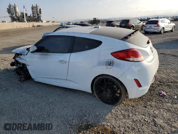 ✅ 2016 Hyundai Veloster • VIN: KMHTC6AD7GU286744 • Lot: 76090074. Wystawiony na Copart z przebiegiem 84 248 mil. Bezpłatny archiwum sprzedaży aukcyjnych z USA i szczegółowy raport historii pojazdu na DreamBid. Zdjęcie 2.