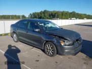 ✅ 2011 Volkswagen Jetta SE • VIN: 3VWDX7AJ7BM011894 • Lot: 43401592. Wystawiony na IAAI z przebiegiem 144 347 mil. Bezpłatny archiwum sprzedaży aukcyjnych z USA i szczegółowy raport historii pojazdu na DreamBid. Zdjęcie 1.