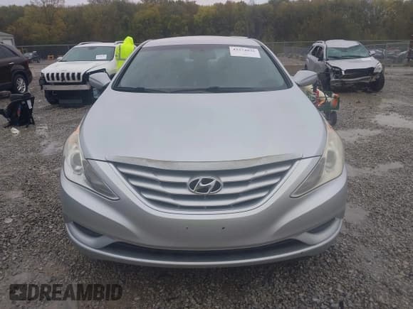 ✅ 2013 Hyundai Sonata GLS • VIN: 5NPEB4AC1DH709321 • Лот: 43574036. Опубликован ранее на IAAI с пробегом 133 170 миль. Бесплатный доступ к архиву аукционных продаж из США и подробный отчёт об истории автомобиля на DreamBid. Изображение 12.