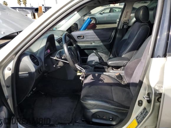 ✅ 2002 Lexus IS 300/350 • VIN: JTHBD192020055797 • Lot: 91185765. Listed on Copart with 253,761 mi. Free auction sales archive from the USA and detailed vehicle history report at DreamBid. Image 7.