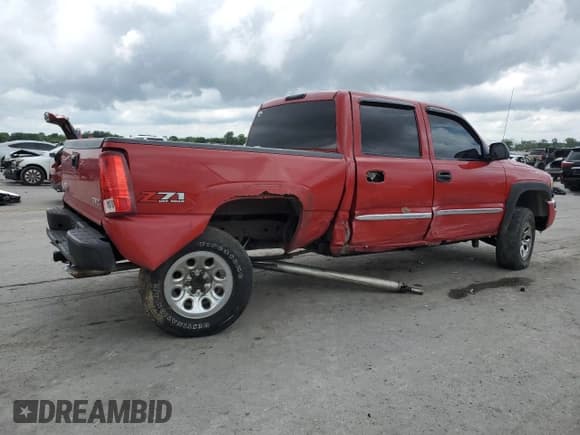 ✅ 2006 GMC Sierra 1500 SLE2 • VIN: 2GTEK13ZX61311111 • Lot: 58552275. Wystawiony na Copart z przebiegiem 201 711 mil. Bezpłatny archiwum sprzedaży aukcyjnych z USA i szczegółowy raport historii pojazdu na DreamBid. Zdjęcie 3.