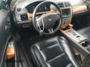 ✅ 2008 Jaguar XK XKR • VIN: SAJWA44C689B21694 • Lot: 66272855. Wystawiony na Copart z przebiegiem 70 636 mil. Bezpłatny archiwum sprzedaży aukcyjnych z USA i szczegółowy raport historii pojazdu na DreamBid. Zdjęcie 8.