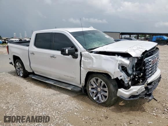 ✅ 2025 GMC Sierra 1500 Denali • VIN: 3GTUUGED0SG249309 • Лот: 61954395. Опубликован ранее на Copart с пробегом 338 миль. Бесплатный доступ к архиву аукционных продаж из США и подробный отчёт об истории автомобиля на DreamBid. Изображение 4.