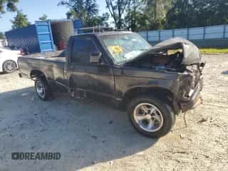 1993 Chevrolet S-10 X96 с VIN 1GCCS14Z0P0189300, выставлен на аукционе Copart как лот 76868964 с пробегом 261 034 миль миль и На запчасти • Non repairable. История ставок и продаж доступна на DreamBid. Изображение 4.