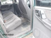 ✅ 2000 Dodge Dakota Sport • VIN: 1B7GG2AN4YS760836 • Lot: 42472312. Wystawiony na IAAI z przebiegiem 230 401 mil. Bezpłatny archiwum sprzedaży aukcyjnych z USA i szczegółowy raport historii pojazdu na DreamBid. Zdjęcie 8.