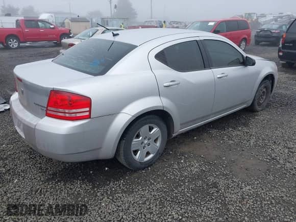 2010 Dodge Avenger SXT with VIN 1B3CC4FD8AN195602, listed as a IAAI auction lot 41658809 with 172,629 mi miles and . Bid and sale history available at DreamBid. Image 4.
