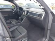 ✅ 2021 Volkswagen Atlas SE • VIN: 1V2PE2CA2MC207444 • Лот: 42268653. Опубликован ранее на IAAI с пробегом 70 202 миль. Бесплатный доступ к архиву аукционных продаж из США и подробный отчёт об истории автомобиля на DreamBid. Изображение 5.
