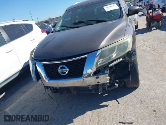 ✅ 2015 Nissan Pathfinder SV • VIN: 5N1AR2MN3FC621554 • Лот: 43676217. Опубликован ранее на IAAI с пробегом 241 375 миль. Бесплатный доступ к архиву аукционных продаж из США и подробный отчёт об истории автомобиля на DreamBid. Изображение 11.