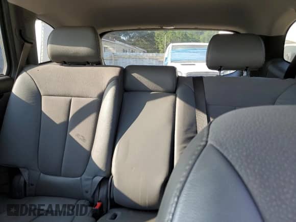 ✅ 2010 Hyundai Santa Fe SE • VIN: 5NMSHDAG3AH396379 • Лот: 70421884. Размещён на Copart с пробегом 117 395 миль миль. Получите бесплатный доступ к архиву аукционных продаж из США и посмотрите подробный отчёт об истории автомобиля на DreamBid. Изображение 10.