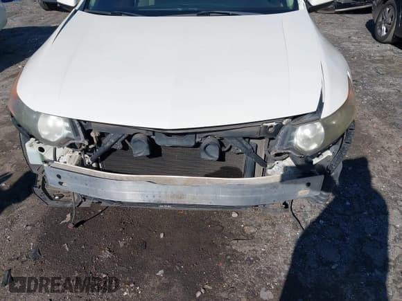 ✅ 2010 Acura TSX • VIN: JH4CU2F68AC000271 • Lot: 43598136. Wystawiony na IAAI z przebiegiem 194 343 mil. Bezpłatny archiwum sprzedaży aukcyjnych z USA i szczegółowy raport historii pojazdu na DreamBid. Zdjęcie 6.