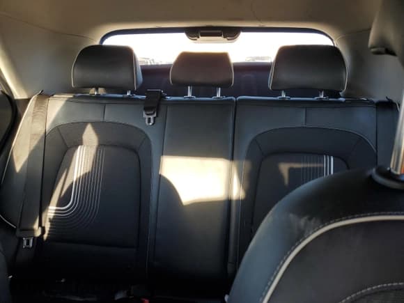 ✅ 2023 Hyundai Venue Limited • VIN: KMHRC8A31PU273193 • Lot: 85855274. Listed on Copart with 36,120 mi. Free auction sales archive from the USA and detailed vehicle history report at DreamBid. Image 10.