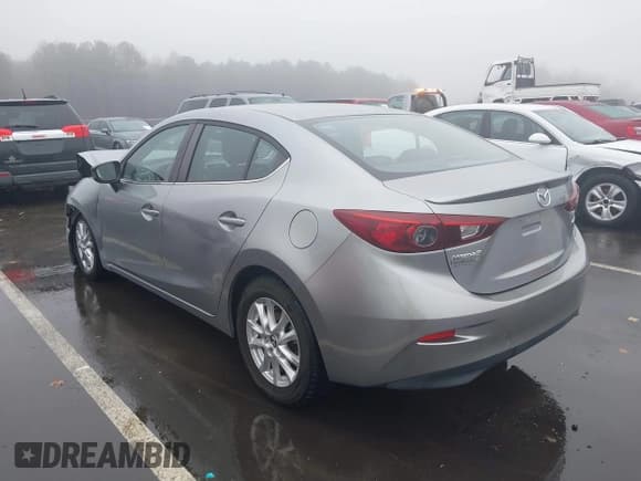 ✅ 2014 Mazda 3 i Touring • VIN: JM1BM1V71E1134476 • Lot: 43766504. Listed on IAAI with 155,089 mi. Free auction sales archive from the USA and detailed vehicle history report at DreamBid. Image 3.