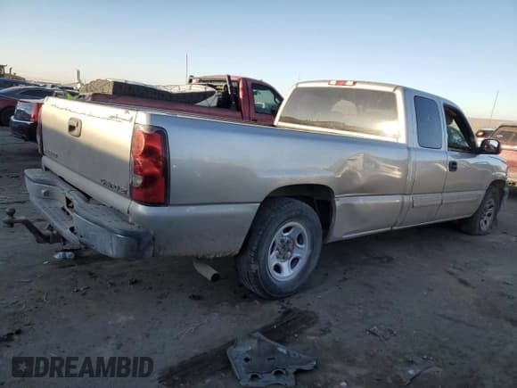 ✅ 2005 Chevrolet Silverado 1500 • VIN: 1GCEC19TX5E246502 • Лот: 76657864. Опубликован ранее на Copart с пробегом 170 319 миль. Бесплатный доступ к архиву аукционных продаж из США и подробный отчёт об истории автомобиля на DreamBid. Изображение 3.