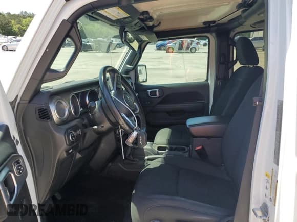 ✅ 2020 Jeep Gladiator Overland • VIN: 1C6HJTFG3LL129835 • Lot: 53451795. Listed on Copart with 48,088 mi. Free auction sales archive from the USA and detailed vehicle history report at DreamBid. Image 7.