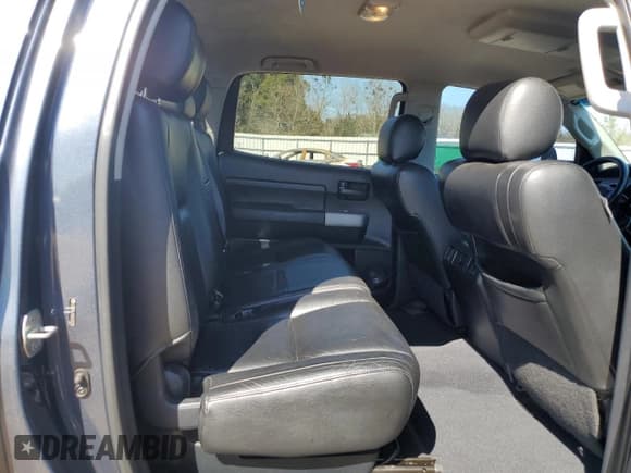 ✅ 2008 Toyota Tundra • VIN: 5TBEV541X8S476278 • Lot: 47978375. Listed on Copart with 242,277 mi. Free auction sales archive from the USA and detailed vehicle history report at DreamBid. Image 10.
