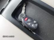 ✅ 2008 Chevrolet Suburban LTZ • VIN: 1GNFC16098J220975 • Лот: 42340341. Опубликован ранее на IAAI с пробегом 301 534 миль. Бесплатный доступ к архиву аукционных продаж из США и подробный отчёт об истории автомобиля на DreamBid. Изображение 11.