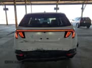 ✅ 2023 Hyundai Tucson Limited • VIN: KM8JE3AE9PU205879 • Lot: 81688835. Wystawiony na Copart z przebiegiem 33 080 mil. Bezpłatny archiwum sprzedaży aukcyjnych z USA i szczegółowy raport historii pojazdu na DreamBid. Zdjęcie 6.