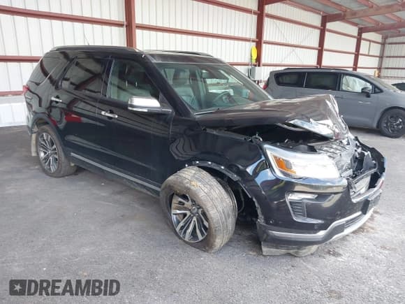✅ 2019 Ford Explorer Platinum • VIN: 1FM5K8HT1KGA02469 • Lot: 43207921. Listed on IAAI with 71,745 mi. Free auction sales archive from the USA and detailed vehicle history report at DreamBid. Image 1.