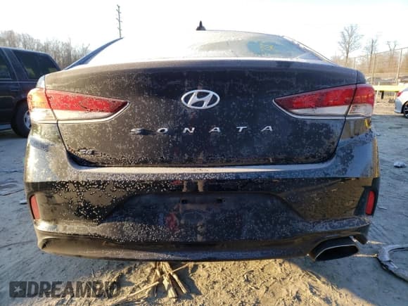 ✅ 2019 Hyundai Sonata SE • VIN: 5NPE24AF2KH763931 • Lot: 71538432. Listed on Copart with 81,372 mi. Free auction sales archive from the USA and detailed vehicle history report at DreamBid. Image 6.