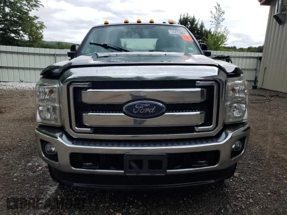 ✅ 2016 Ford F-350 Lariat • VIN: 1FT7X3B60GEB46814 • Lot: 69568175. Listed on Copart with 107,512 mi. Free auction sales archive from the USA and detailed vehicle history report at DreamBid. Image 5.