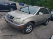 ✅ 2002 Lexus RX 300 • VIN: JTJHF10U720291686 • Лот: 42132624. Опубликован ранее на IAAI с пробегом 261 922 миль. Бесплатный доступ к архиву аукционных продаж из США и подробный отчёт об истории автомобиля на DreamBid. Изображение 2.