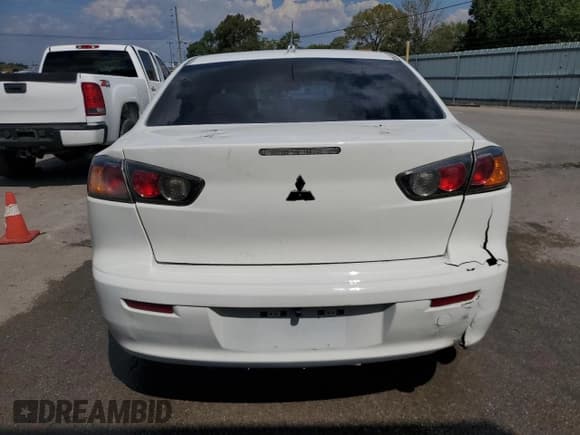 ✅ 2008 Mitsubishi Lancer DE • VIN: JA3AU26U18U046874 • Lot: 80822145. Wystawiony na Copart z przebiegiem 214 077 mil. Bezpłatny archiwum sprzedaży aukcyjnych z USA i szczegółowy raport historii pojazdu na DreamBid. Zdjęcie 6.