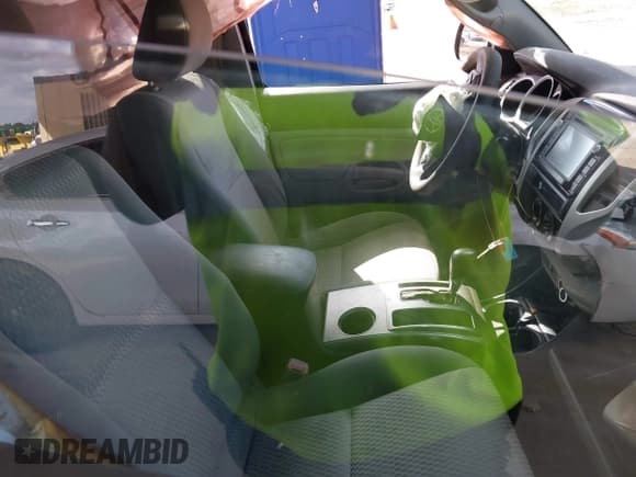 ✅ 2015 Toyota Tacoma • VIN: 5TFUX4EN5FX036792 • Lot: 43338032. Listed on IAAI with 167,320 mi. Free auction sales archive from the USA and detailed vehicle history report at DreamBid. Image 5.