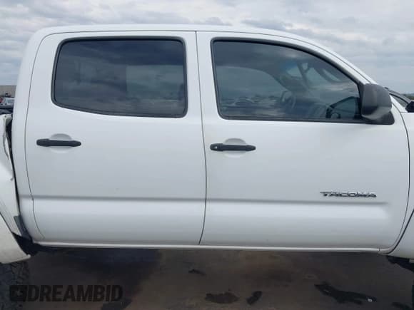 ✅ 2006 Toyota Tacoma PreRunner • VIN: 5TEJU62N66Z217520 • Лот: 43430676. Опубликован ранее на IAAI с пробегом 190 555 миль. Бесплатный доступ к архиву аукционных продаж из США и подробный отчёт об истории автомобиля на DreamBid. Изображение 14.