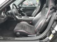 ✅ 2018 FIAT 124 Spider Abarth • VIN: JC1NFAEK6J0135812 • Лот: 61188194. Опубликован ранее на Copart с пробегом 36 852 миль. Бесплатный доступ к архиву аукционных продаж из США и подробный отчёт об истории автомобиля на DreamBid. Изображение 11.