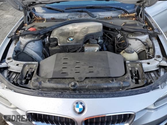 ✅ 2012 BMW 3 Series 328i • VIN: WBA3A5G53CNP17828 • Lot: 80922644. Listed on Copart with 145,716 mi. Free auction sales archive from the USA and detailed vehicle history report at DreamBid. Image 11.