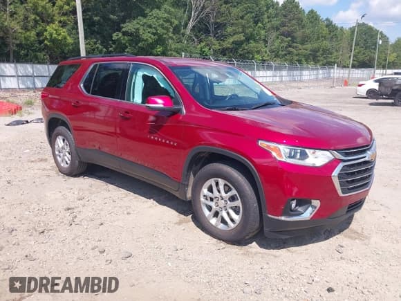 ✅ 2021 Chevrolet Traverse LT Cloth • VIN: 1GNERGKW0MJ156455 • Lot: 42593960. Listed on IAAI with 81,675 mi. Free auction sales archive from the USA and detailed vehicle history report at DreamBid. Image 1.