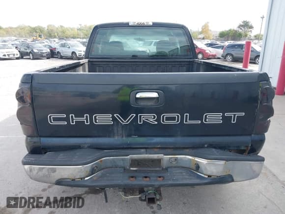 ✅ 2000 Chevrolet Silverado 1500 • VIN: 1GCEK19V8YE364816 • Lot: 43410219. Wystawiony na IAAI z przebiegiem 199 597 mil. Bezpłatny archiwum sprzedaży aukcyjnych z USA i szczegółowy raport historii pojazdu na DreamBid. Zdjęcie 17.