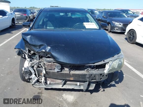 ✅ 2014 Toyota Camry XLE • VIN: 4T1BK1FK1EU549736 • Lot: 43361326. Wystawiony na IAAI z przebiegiem 163 519 mil. Bezpłatny archiwum sprzedaży aukcyjnych z USA i szczegółowy raport historii pojazdu na DreamBid. Zdjęcie 13.