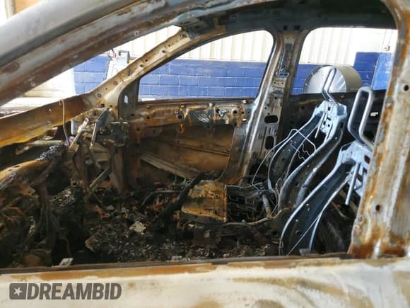 ✅ 2022 Ford Escape SEL • VIN: 1FMCU0H68NUB06685 • Лот: 81053855. Опубликован ранее на Copart с пробегом Не указан. Бесплатный доступ к архиву аукционных продаж из США и подробный отчёт об истории автомобиля на DreamBid. Изображение 7.