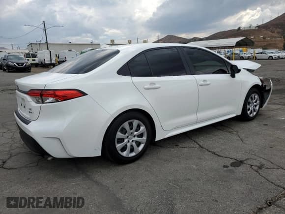 ✅ 2025 Toyota Corolla Hybrid LE • VIN: JTDBCMFE7S3070798 • Лот: 81526655. Опубликован ранее на Copart с пробегом 22 945 миль. Бесплатный доступ к архиву аукционных продаж из США и подробный отчёт об истории автомобиля на DreamBid. Изображение 3.