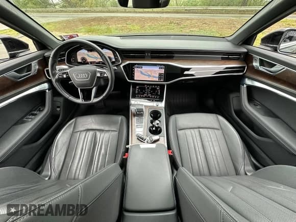 ✅ 2019 Audi A6 Prestige • VIN: WAUM2AF21KN113243 • Lot: 64526015. Wystawiony na Copart z przebiegiem 166 606 mil. Bezpłatny archiwum sprzedaży aukcyjnych z USA i szczegółowy raport historii pojazdu na DreamBid. Zdjęcie 9.