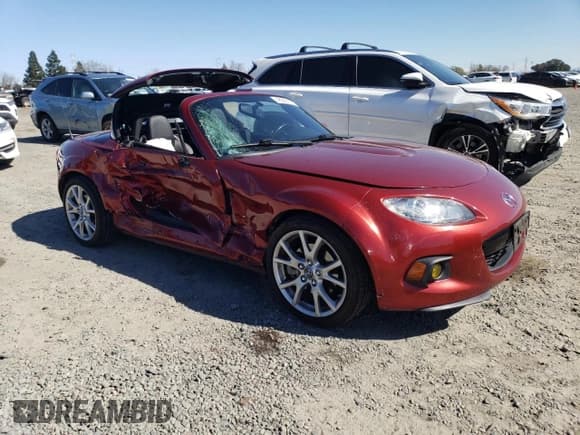 ✅ 2014 Mazda MX-5 Miata Grand Touring • VIN: JM1NC2PF6E0236145 • Лот: 48206175. Опубликован ранее на Copart с пробегом 44 640 миль. Бесплатный доступ к архиву аукционных продаж из США и подробный отчёт об истории автомобиля на DreamBid. Изображение 4.