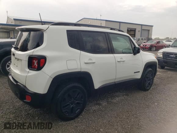 ✅ 2018 Jeep Renegade Sport • VIN: ZACCJBAB4JPH37798 • Lot: 60153025. Wystawiony na Copart z przebiegiem 42 112 mil. Bezpłatny archiwum sprzedaży aukcyjnych z USA i szczegółowy raport historii pojazdu na DreamBid. Zdjęcie 3.