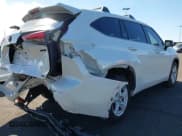 ✅ 2023 Toyota Highlander Hybrid LE • VIN: 5TDZARAHXPS521120 • Лот: 43486764. Опубликован ранее на IAAI с пробегом 86 264 миль. Бесплатный доступ к архиву аукционных продаж из США и подробный отчёт об истории автомобиля на DreamBid. Изображение 4.