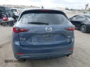 ✅ 2023 Mazda CX-5 S Preferred • VIN: JM3KFBCM0P0129102 • Lot: 43401723. Wystawiony na IAAI z przebiegiem 91 815 mil. Bezpłatny archiwum sprzedaży aukcyjnych z USA i szczegółowy raport historii pojazdu na DreamBid. Zdjęcie 16.
