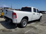 ✅ 2022 Ram 2500 Tradesman • VIN: 3C6UR4CJ1NG200463 • Lot: 59776054. Listed on Copart with 41,599 mi. Free auction sales archive from the USA and detailed vehicle history report at DreamBid. Image 3.