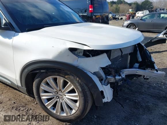 ✅ 2023 Ford Explorer Limited • VIN: 1FMSK7FH8PGC03224 • Lot: 41625519. Wystawiony na IAAI z przebiegiem 22 123 mil. Bezpłatny archiwum sprzedaży aukcyjnych z USA i szczegółowy raport historii pojazdu na DreamBid. Zdjęcie 6.